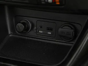 Kia  23
