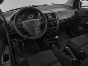 Hyundai  7