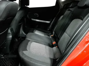 Kia  13