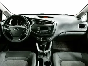 Kia  9