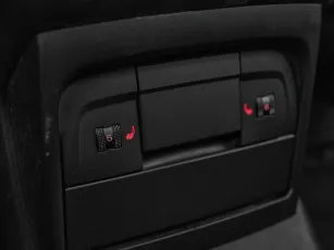 Audi  19