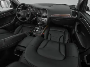 Audi  9