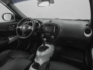 Nissan  9