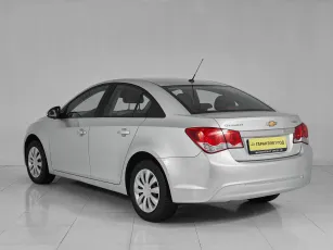 Chevrolet  3