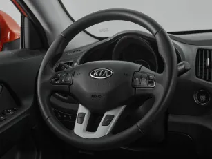 Kia  10