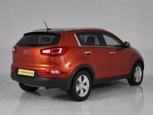 Kia  6