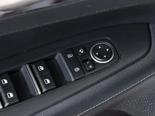 Kia  16