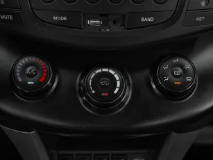 Lifan  13