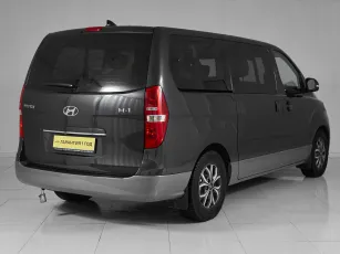 Hyundai  6