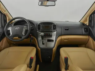 Hyundai  8