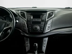 Hyundai  6
