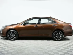 Toyota  3