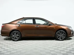 Toyota  4