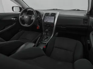 Toyota  9