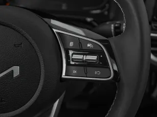 Kia  15