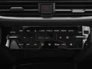 Kia  18