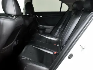 Honda  11