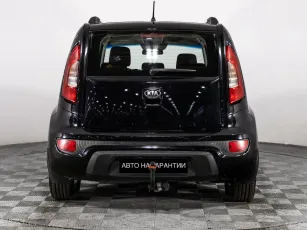 Kia  4
