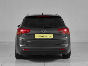 Kia  5