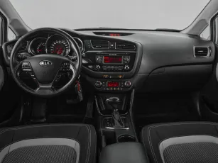 Kia  8