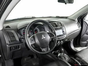 Mitsubishi  10