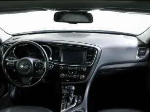 Kia  10
