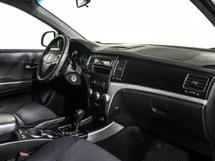 SsangYong  6