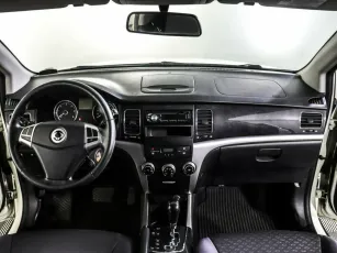 SsangYong  7
