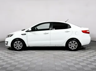 Kia  3
