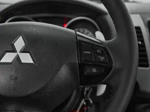 Mitsubishi  12