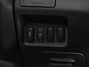 Mitsubishi  18