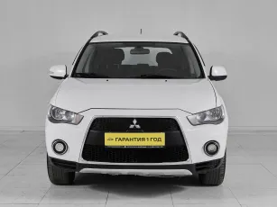 Mitsubishi  2