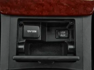 Toyota  16