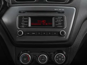 Kia  14