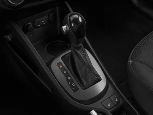 Kia  15