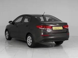 Kia  4