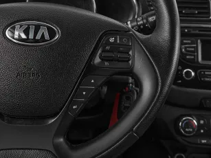 Kia  12