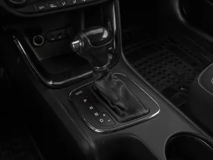 Kia  17