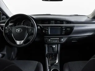 Toyota  9