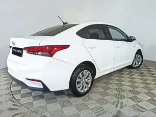 Hyundai  4