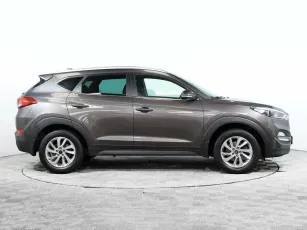 Hyundai  4