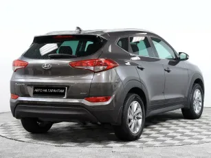Hyundai  5