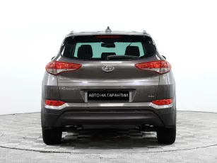 Hyundai  6