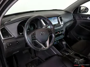 Hyundai  9