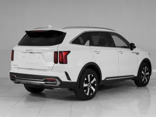 Kia  4