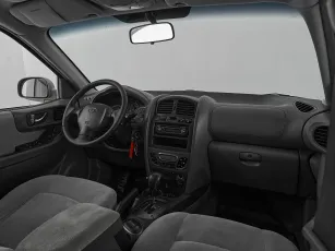 Hyundai  9