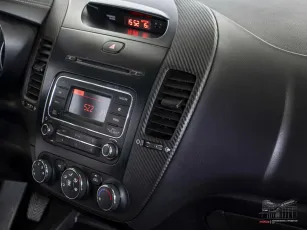 Kia  10