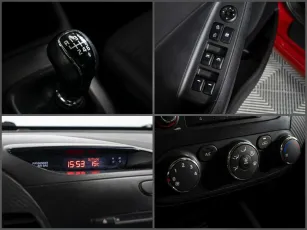 Kia  13