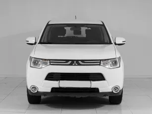 Mitsubishi  2