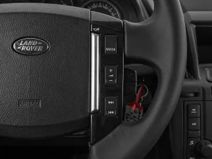 Land Rover  12